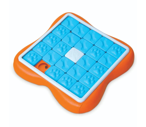 NINA OTTOSSON Dog Challenge Slider 